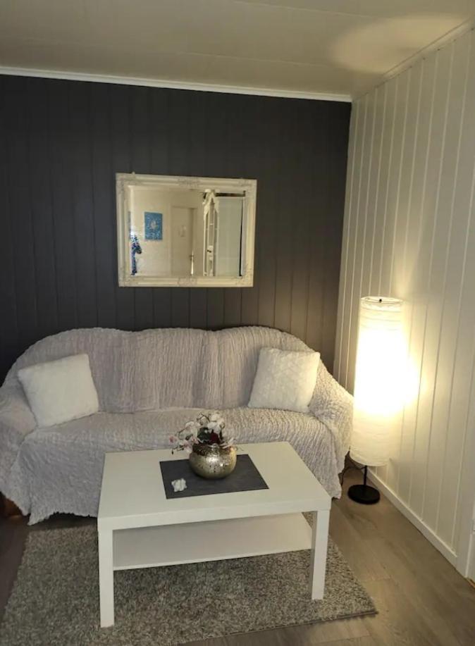 Koselig Leilighet I Narvik Sentrum 5 Soveplasser Gratis Parkering Og Gratis Internett מראה חיצוני תמונה